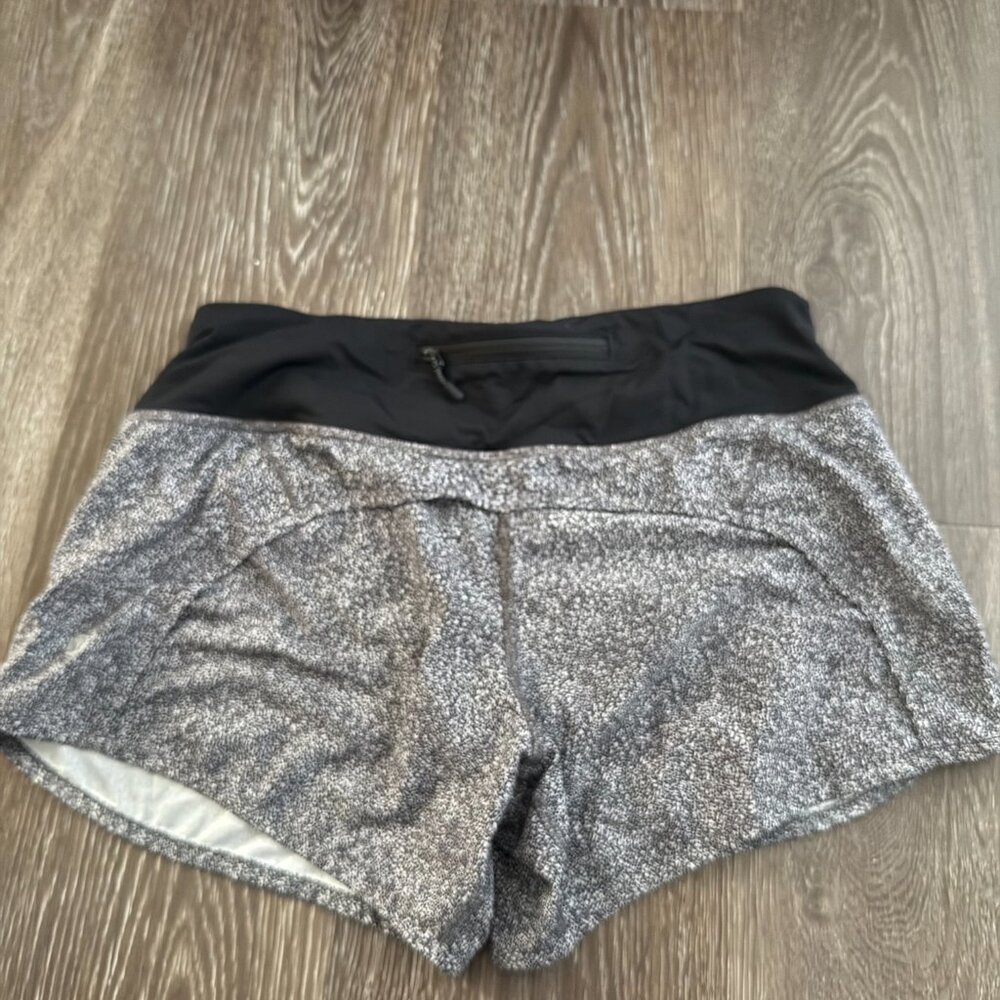 lululemon Shorts Size 4 Women's